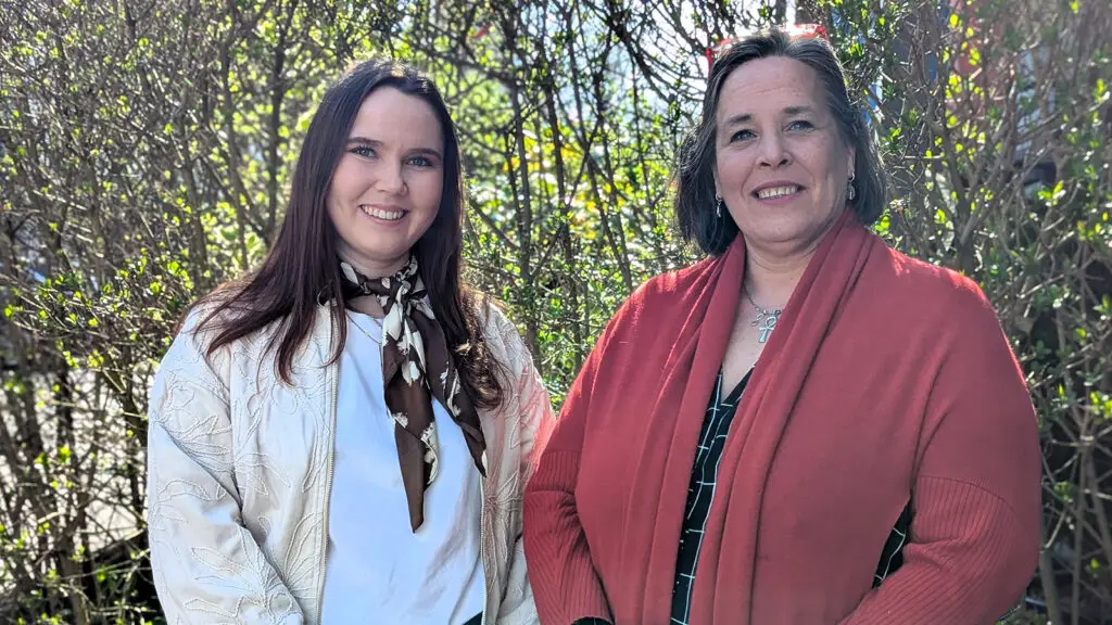 Milena Meier und Ilka Gatzen aus der pädagogischen Leitung OGS Om Berg